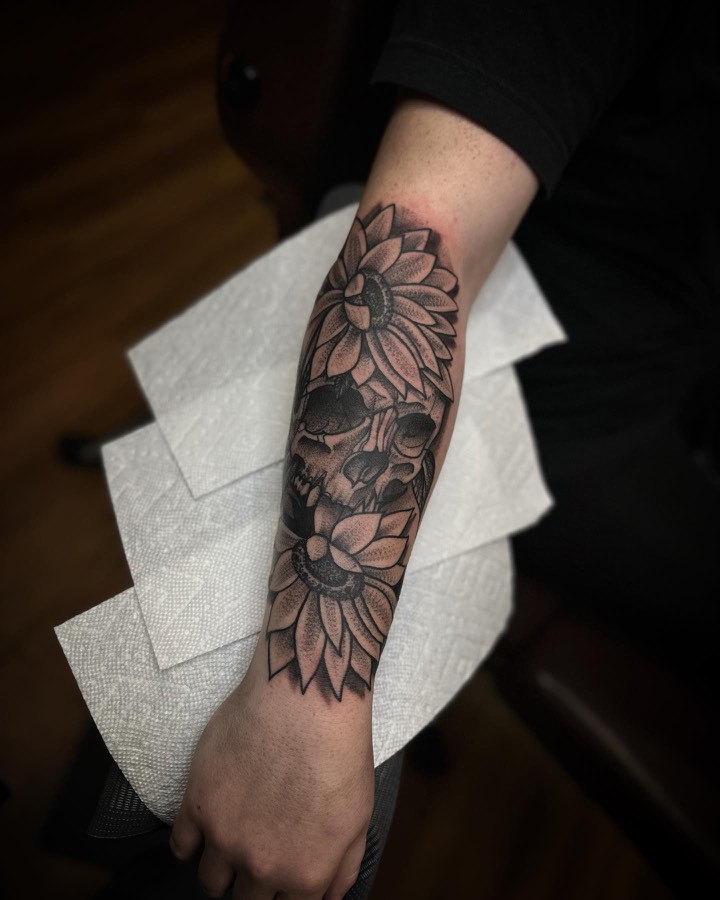 Black and grey tattoo by Andy Electric